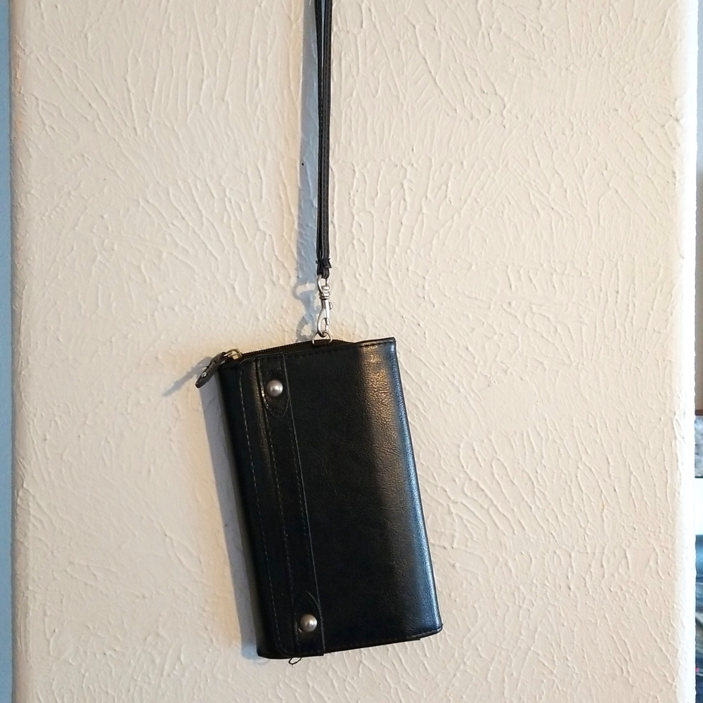 Black Wristlet